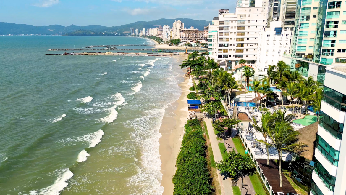 Luxo no litoral catarinense: 5 razões para você investir.