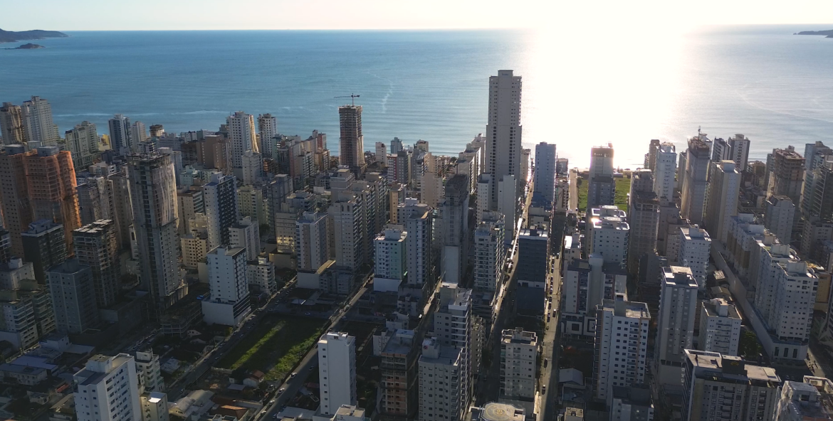 Como Investir em Imóveis de Forma Lucrativa: Definindo as Melhores Estratégias para Maximizar seus Lucros